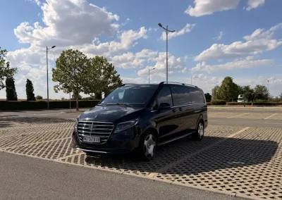 Business-class minivan