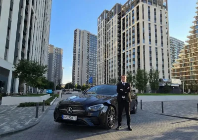 Vozilo i vozač u Beogradu na Vodi